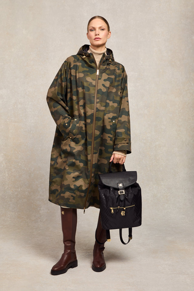 One-Size Lightweight Waterproof Coat (Camo)
