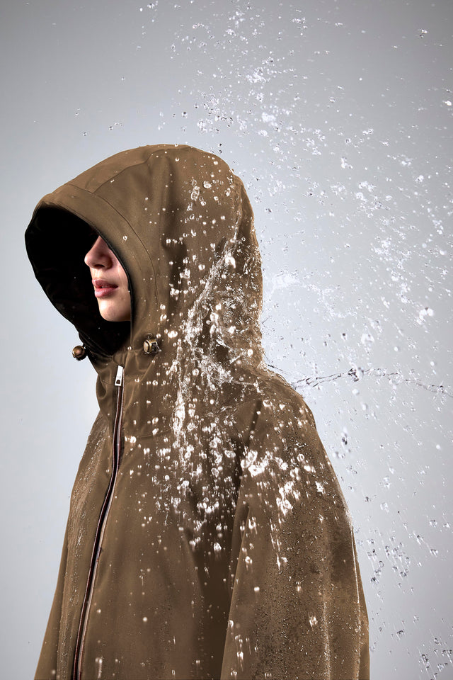 One-Size Lightweight Waterproof Coat (Mink)